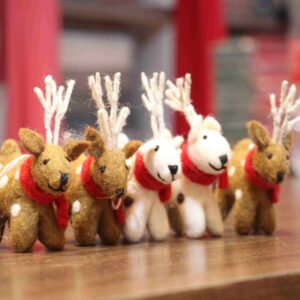 Felt Deers